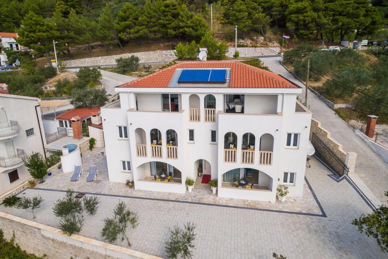 Appartments Villa Daria Marusici  Экстерьер фото